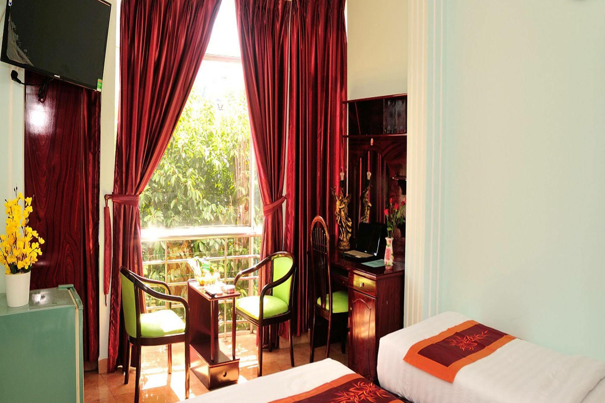 Ha Trang Hotel Bandar Ho Chi Minh Luaran gambar