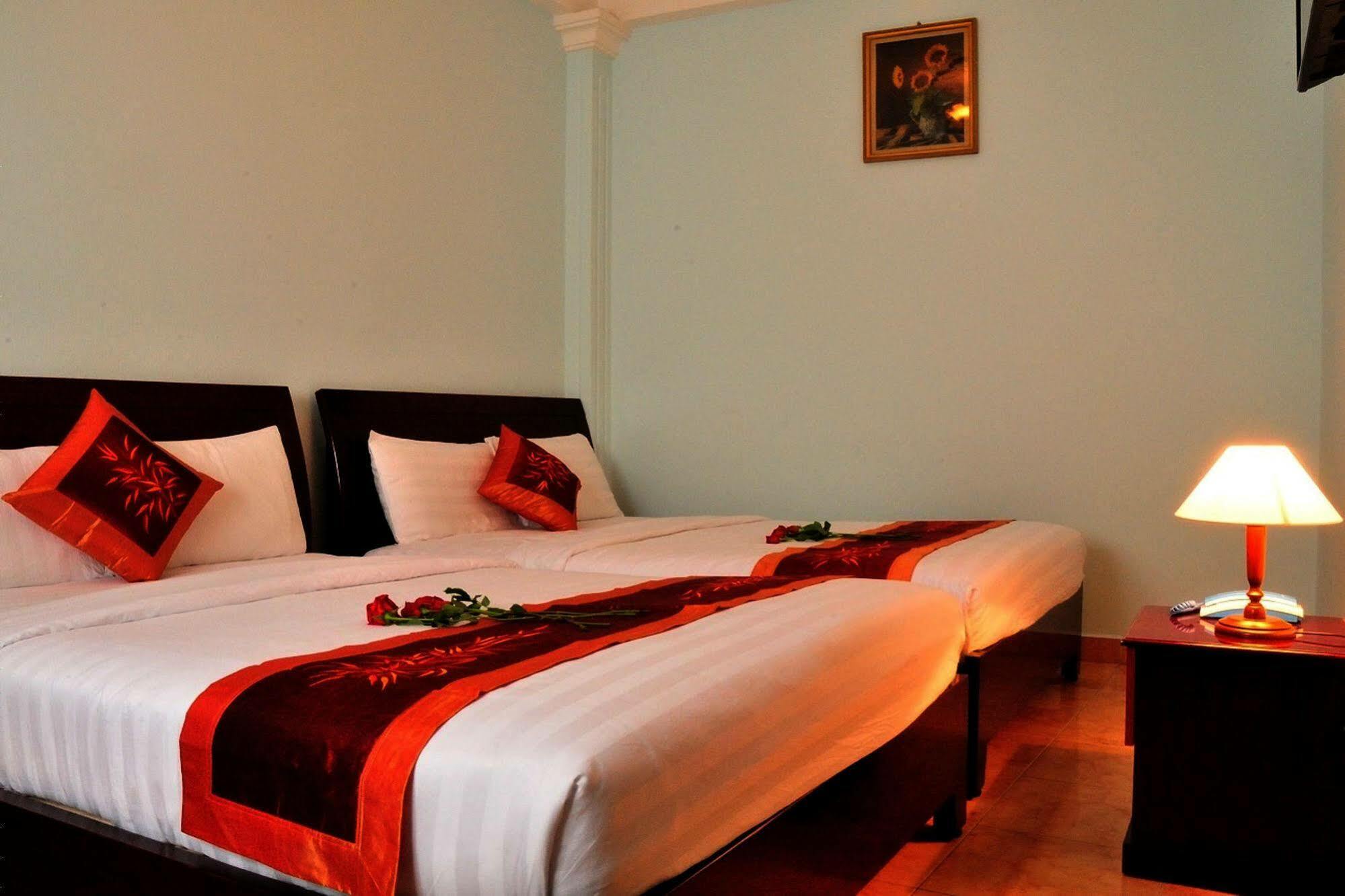 Ha Trang Hotel Bandar Ho Chi Minh Luaran gambar